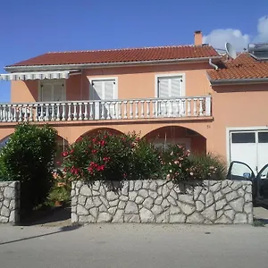 Apartman Matic, Omišalj